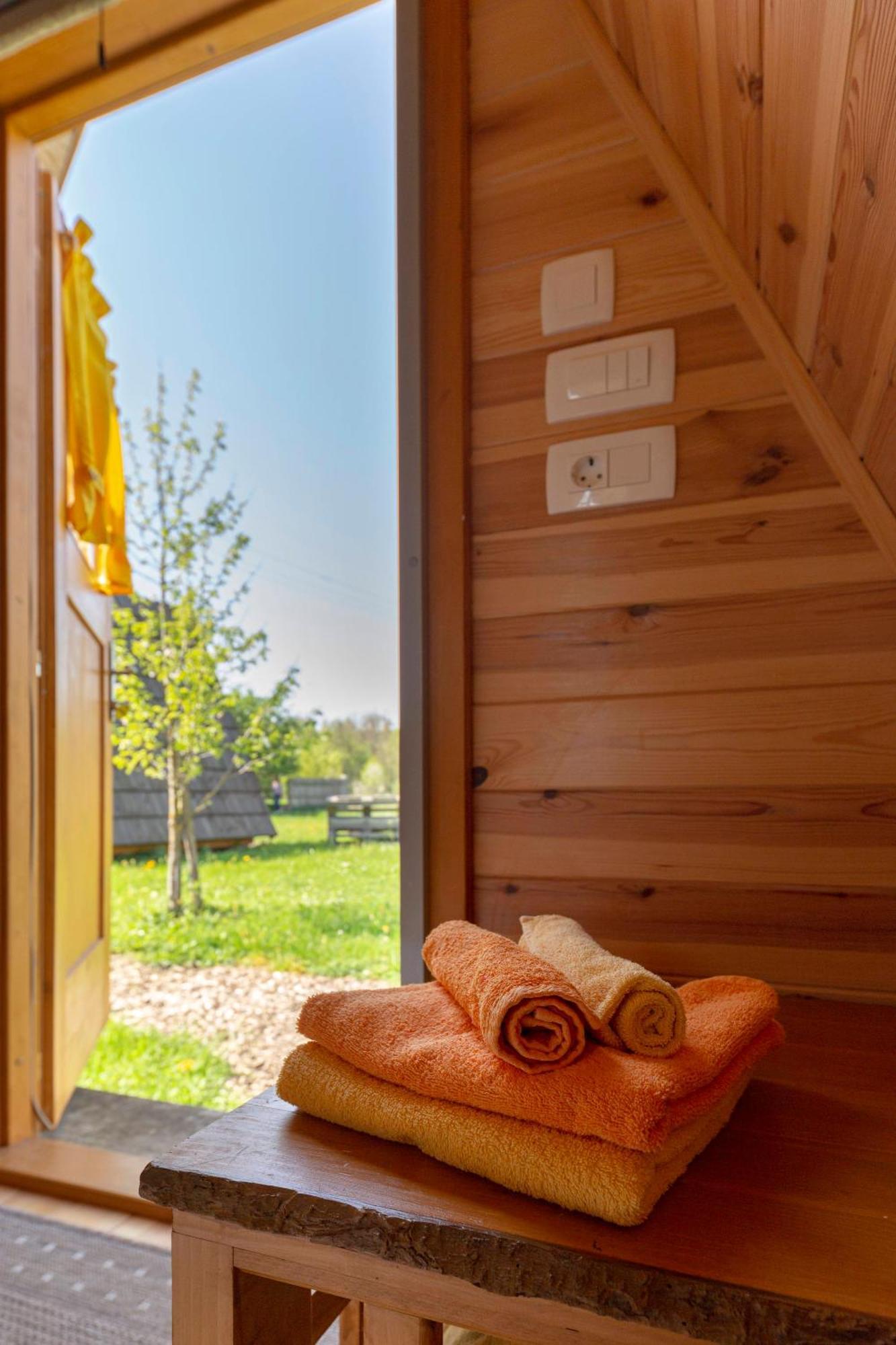 Hotel Glamping Mohorjev Grunt Preddvor Zewnętrze zdjęcie